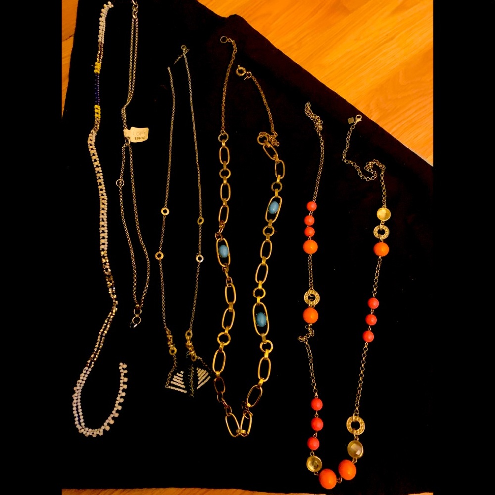 4 necklaces, Anna Taylor Loft & Banaana Republic.